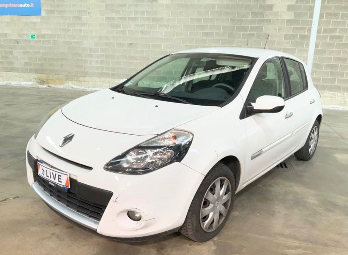 Renault Clio 1.2 16V 5 porte Dynamique