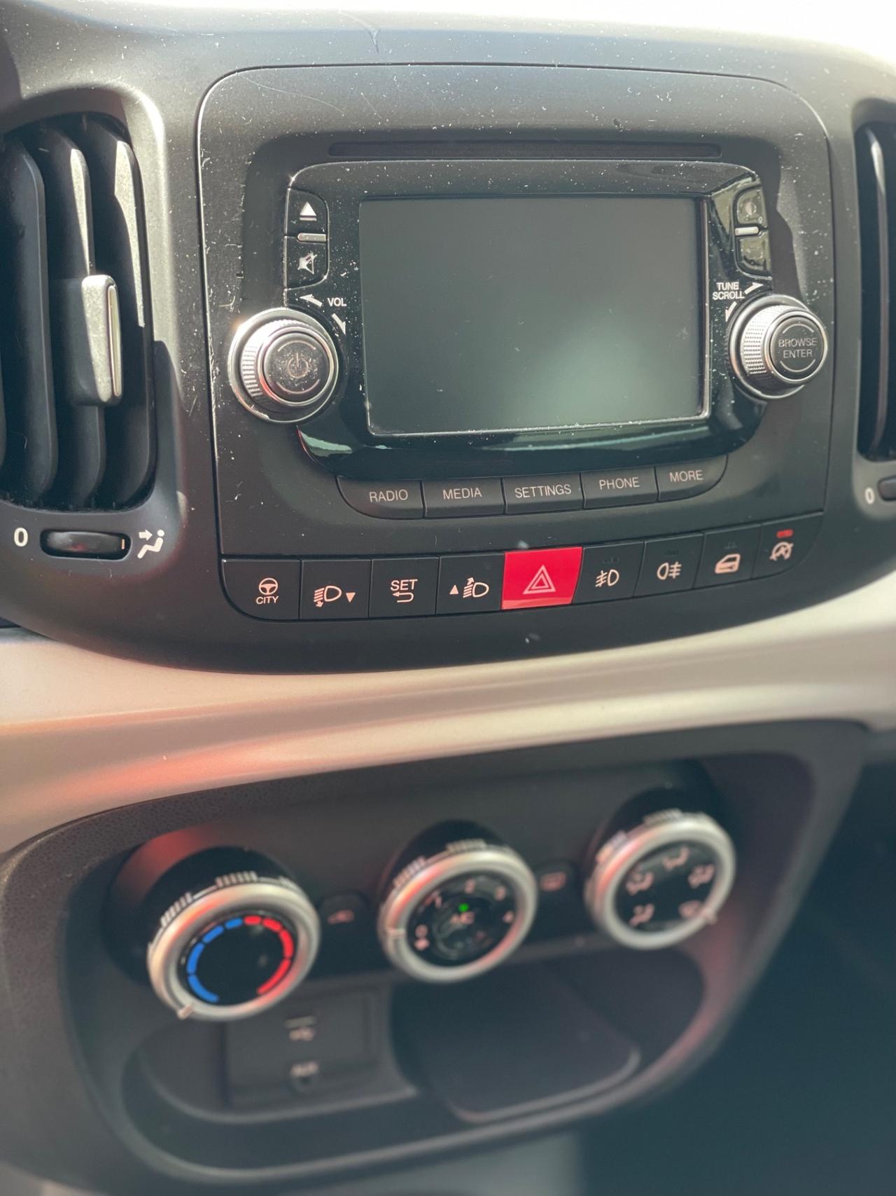 Fiat 500L 1.6 Multijet 105 CV Trekking track esclusive
