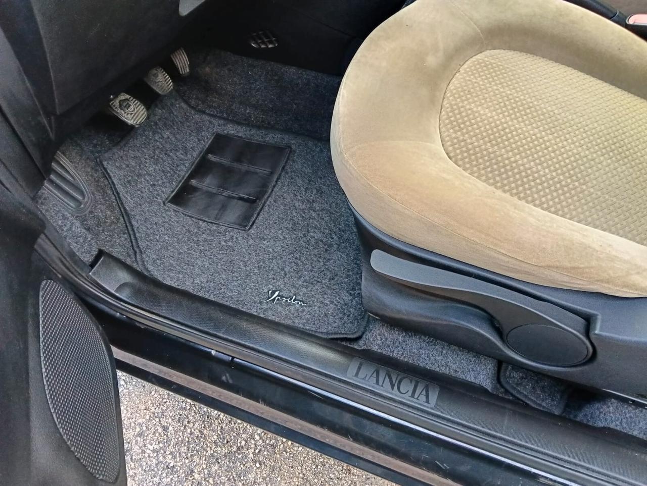 Lancia Ypsilon 1.3 Multijet Oro km119000