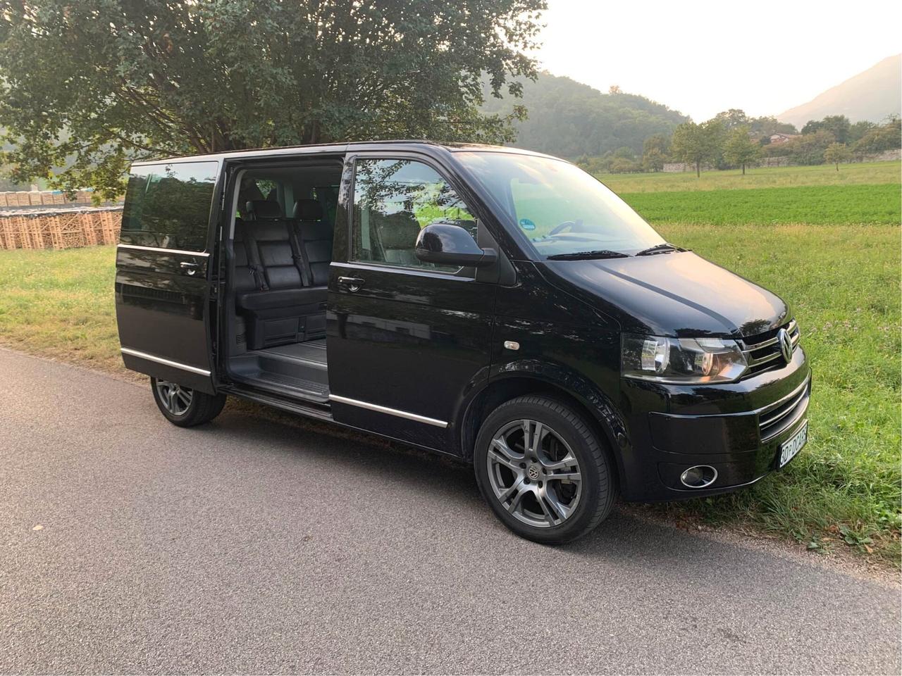 Volkswagen T5 MULTIVAN 2.0 TDI HIGHLINE