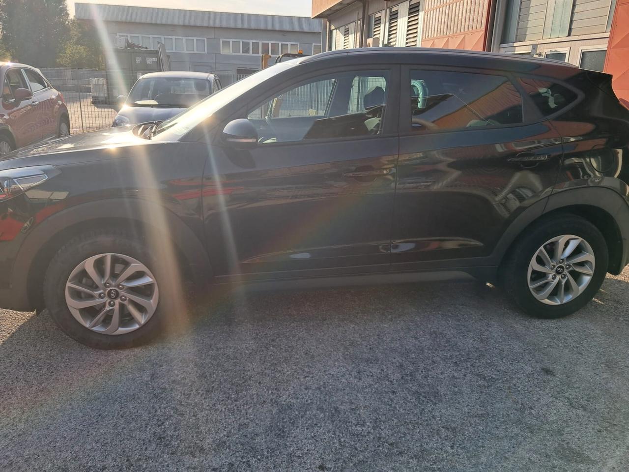 Hyundai Tucson 1.6 business