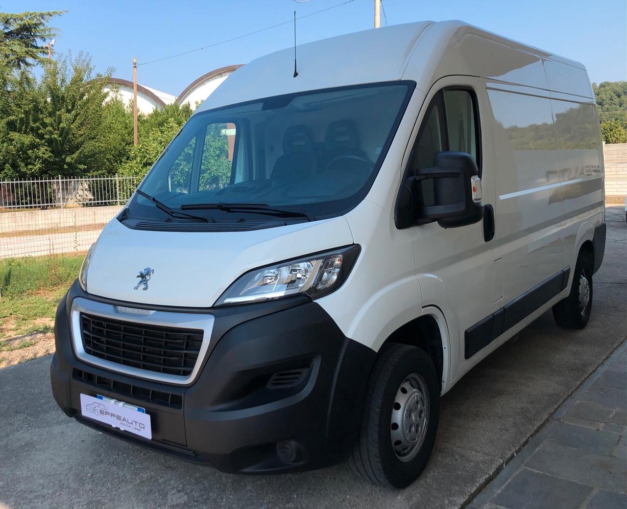 Peugeot BOXER 335 L3 H2 2.2 BlueHDi 165cv S&S 3 POSTI