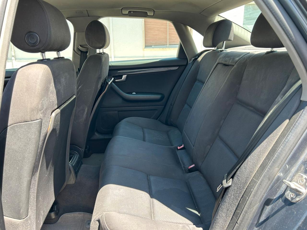 Audi A4 1.9 TDI 130 Cv BERLINA - 2003