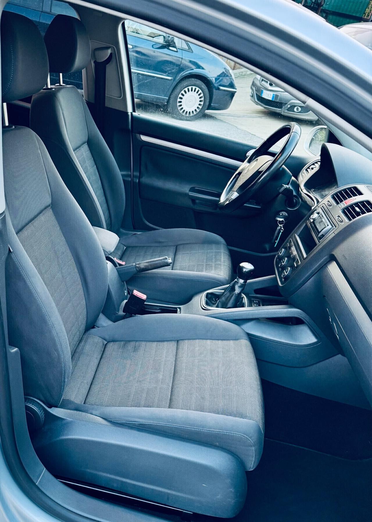 Volkswagen Golf 1.9 TDI 5p. GT Sport