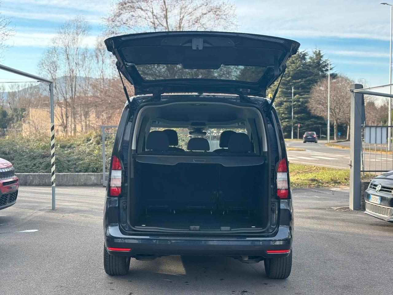 Ford Tourneo Connect 2.0 EcoBlue 122 CV Titanium