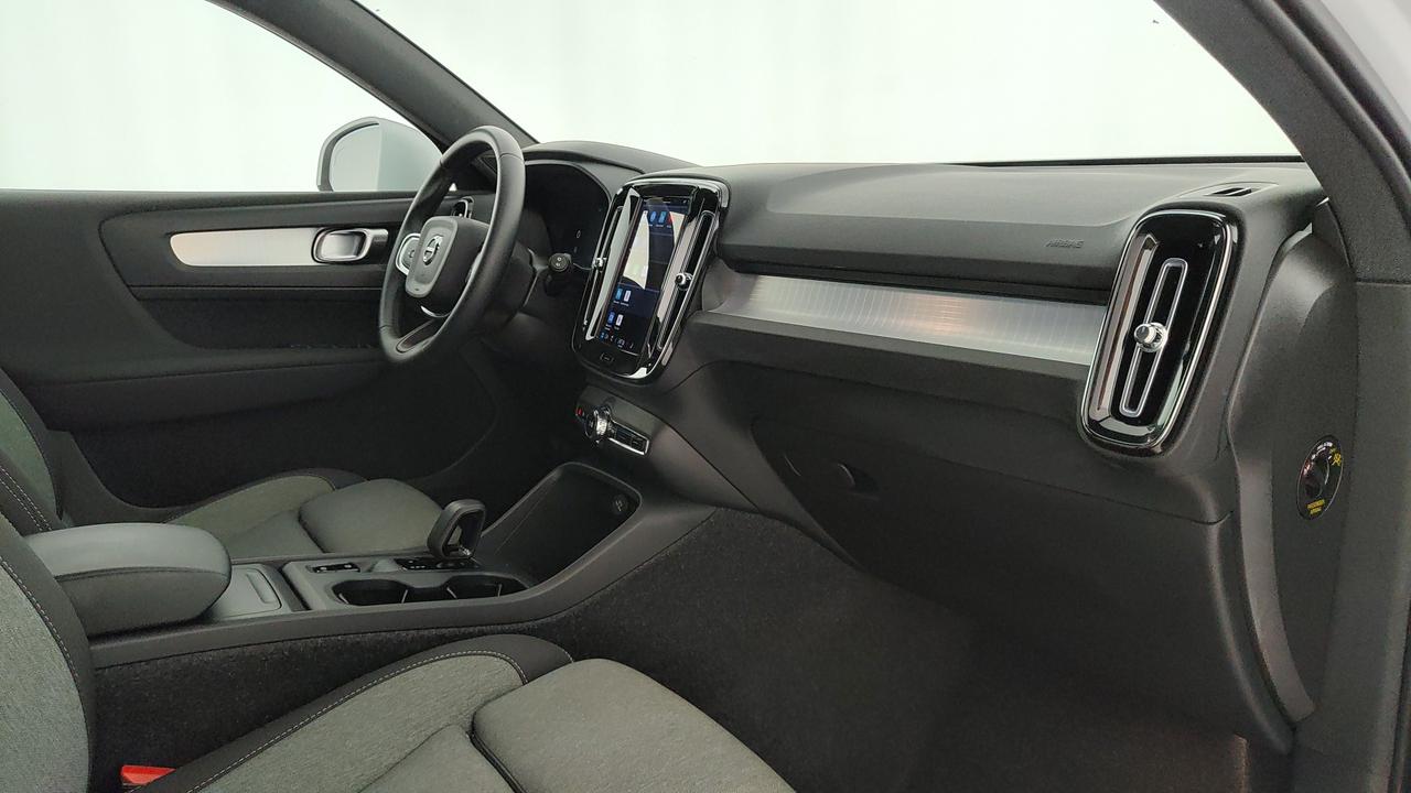 VOLVO XC40 2.0 b3 Core auto