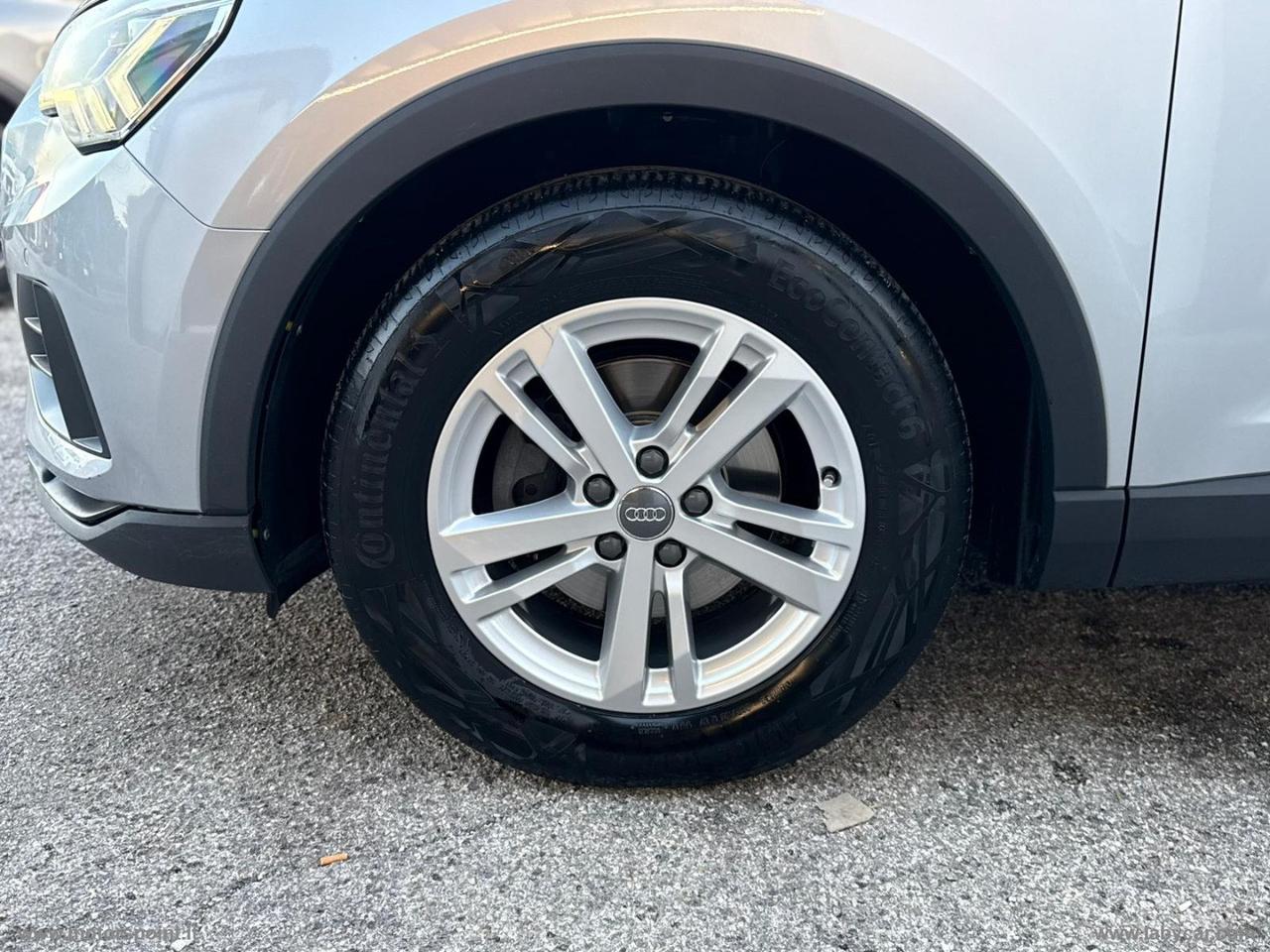 AUDI Q3 35 TDI S tronic Business