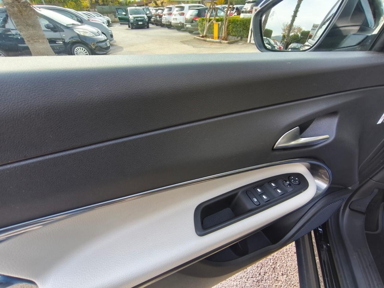 Fiat 600 Hybrid 100CV DCT LA PRIMA