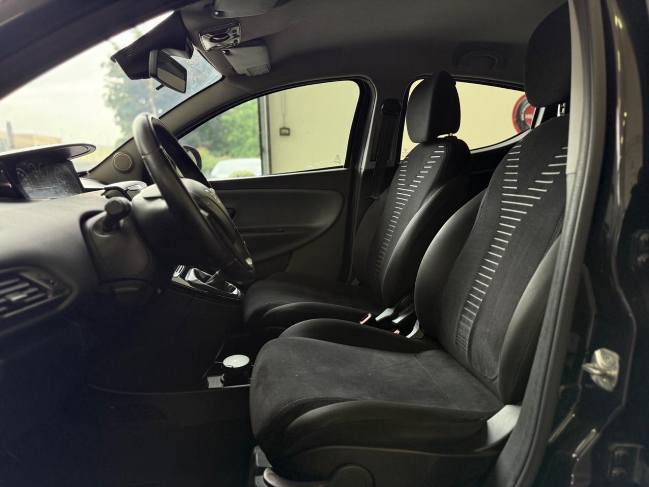 Lancia Ypsilon 0.9 GPL