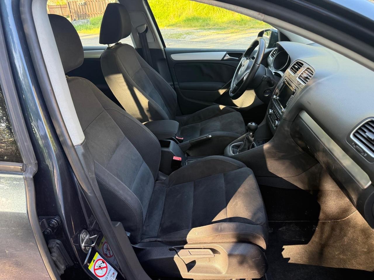 Volkswagen Golf 1.6 TDI DPF 5p. Highline