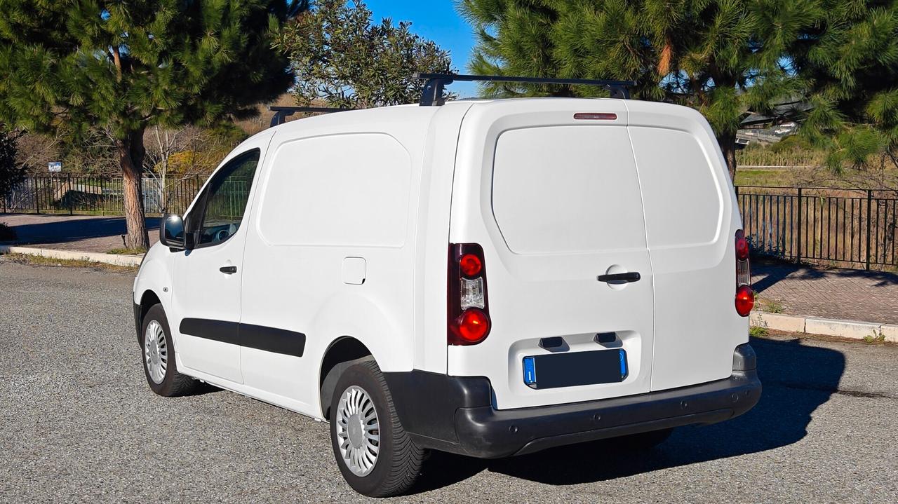 Citroen Berlingo 1.6 HDi 90 Van 3 posti Club L2