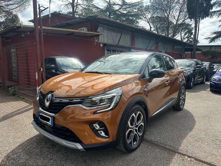 Renault Captur Plug-in Hybrid E-Tech 160 CV RS Line