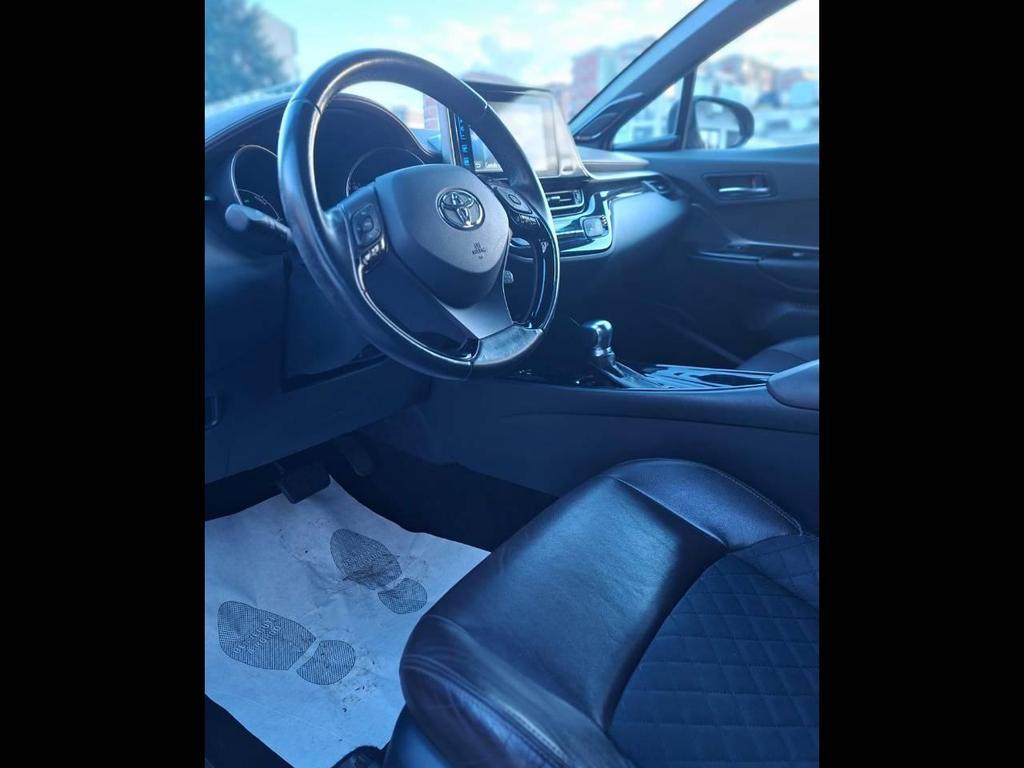 Toyota C-HR 5 Porte 1.8 Hybrid Lounge 2WD E-CVT