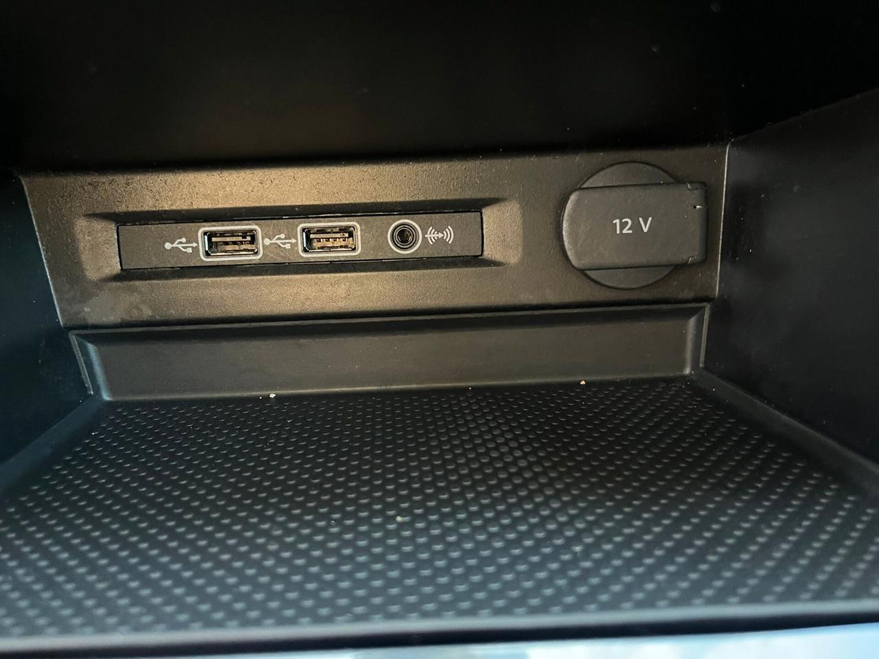 Volkswagen Tiguan 1.6 TDI SCR Sport BlueMotion Technology