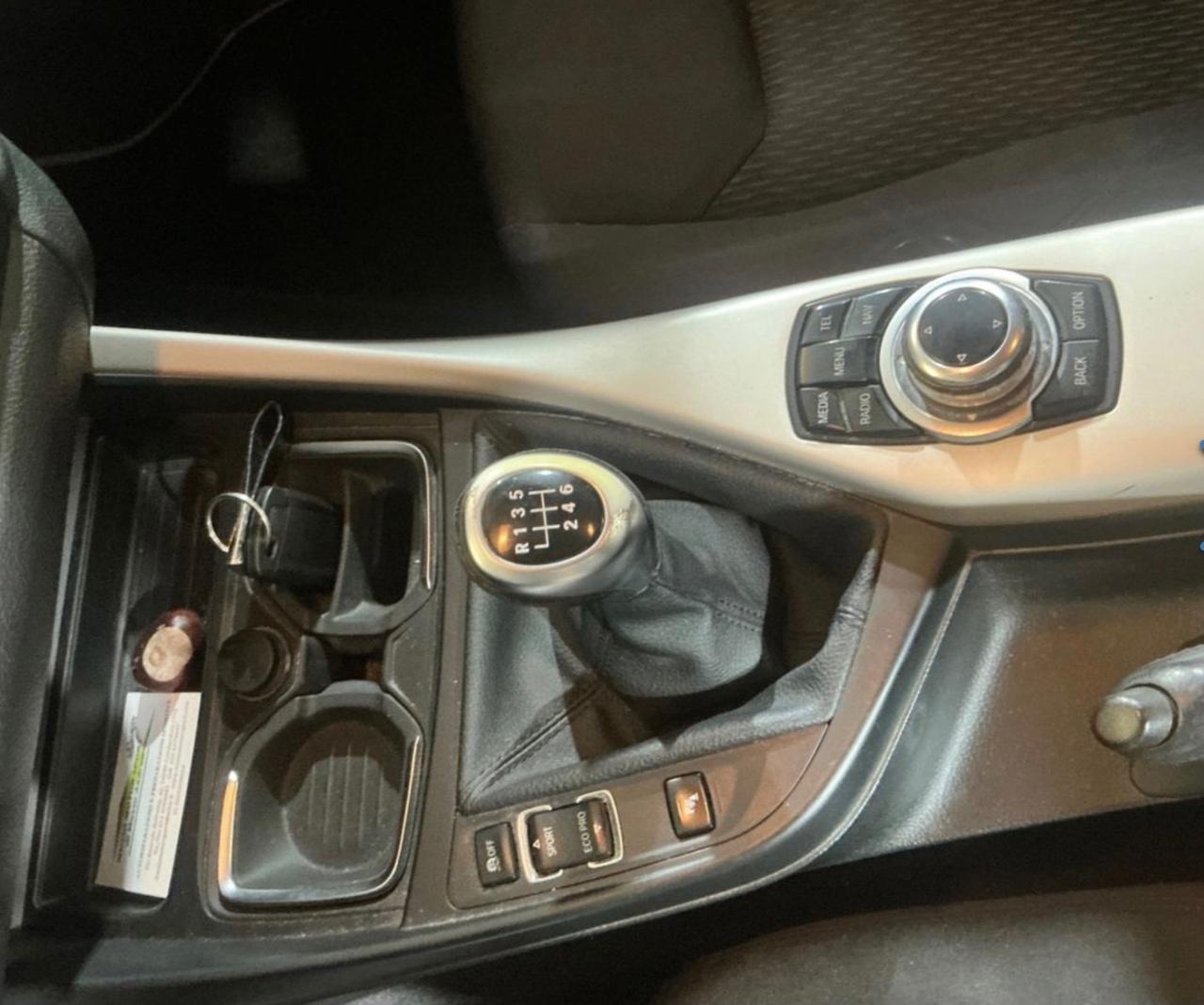 Bmw 116 116d 5p. Urban