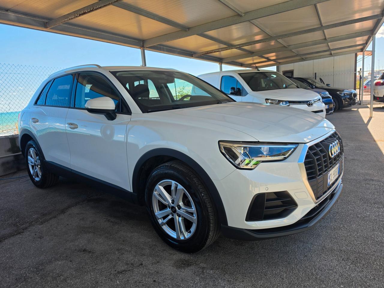Audi Q3 35 TDI Business Advanced S-Tronic