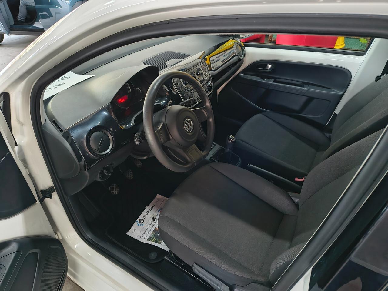 Volkswagen up! 1.0 75 CV 5p. high