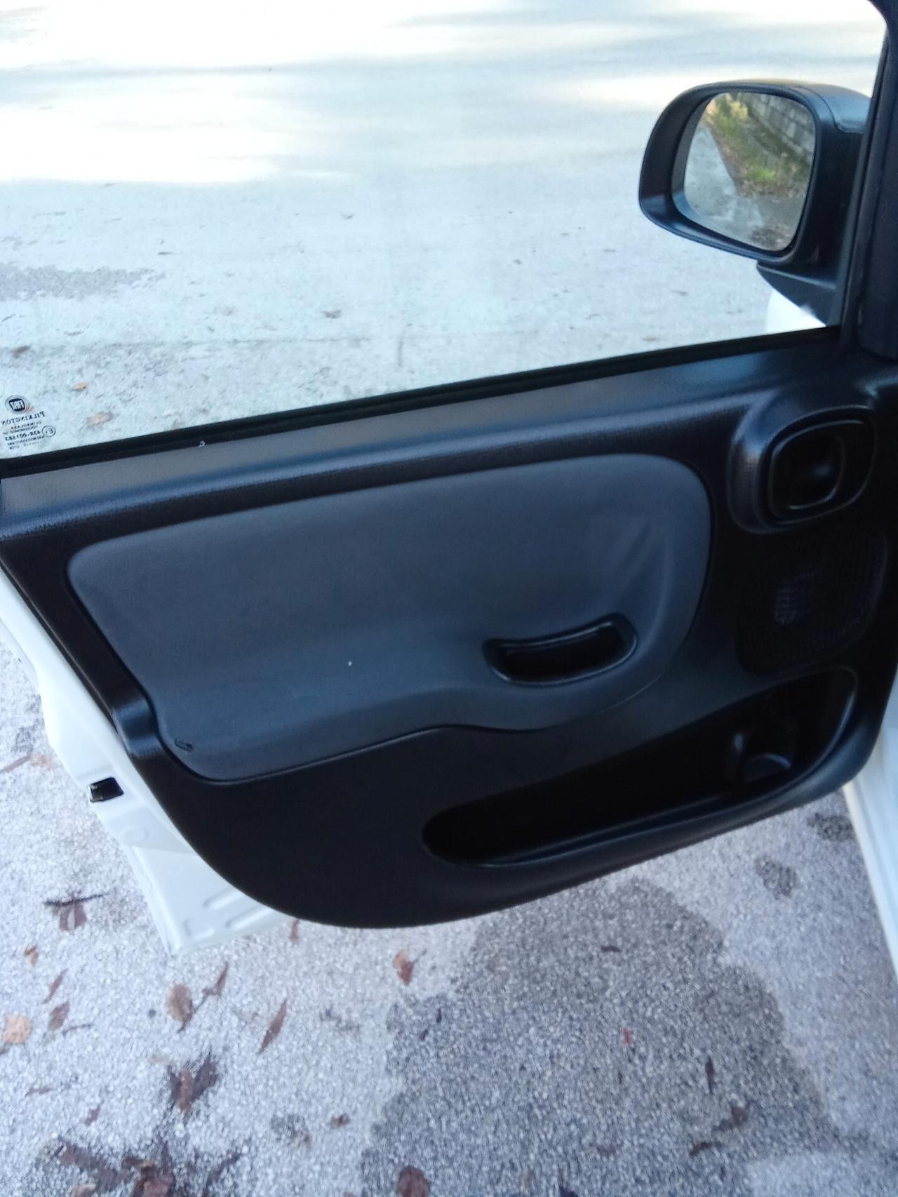 Fiat Panda 0.9 TwinAir Natural Power Van 2 015