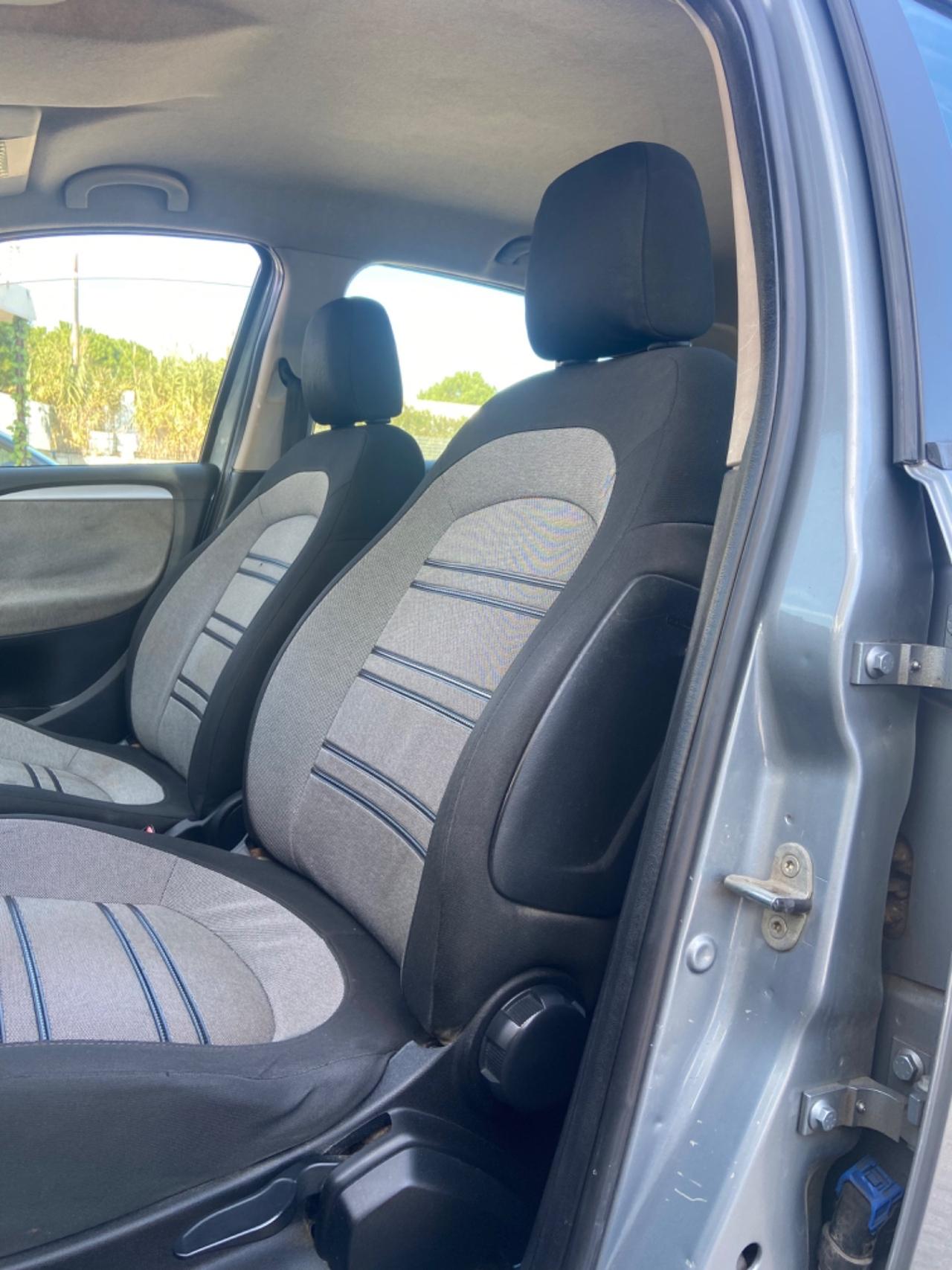 Fiat Punto Evo 1.3 diesel 75CV Dynamic perfetta