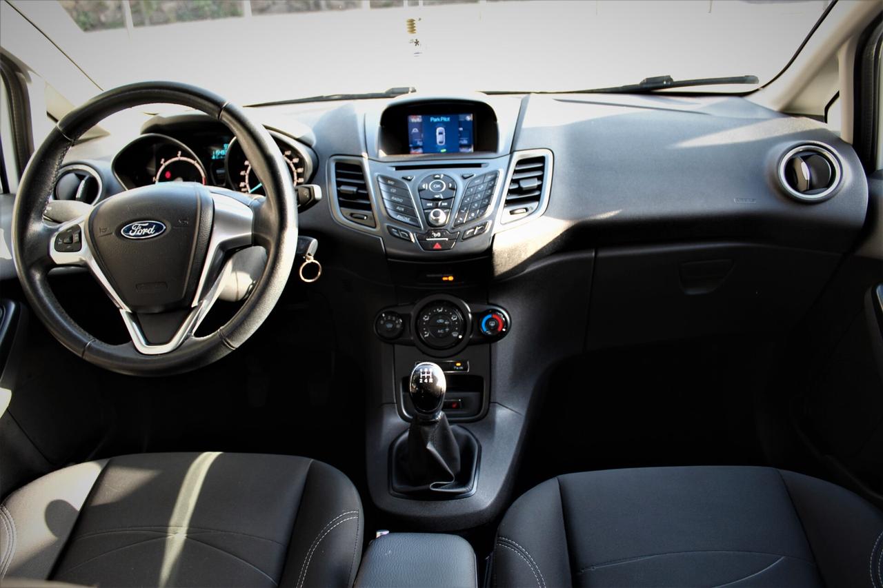 Ford Fiesta 1.5 TDCi 75CV 5 porte Business