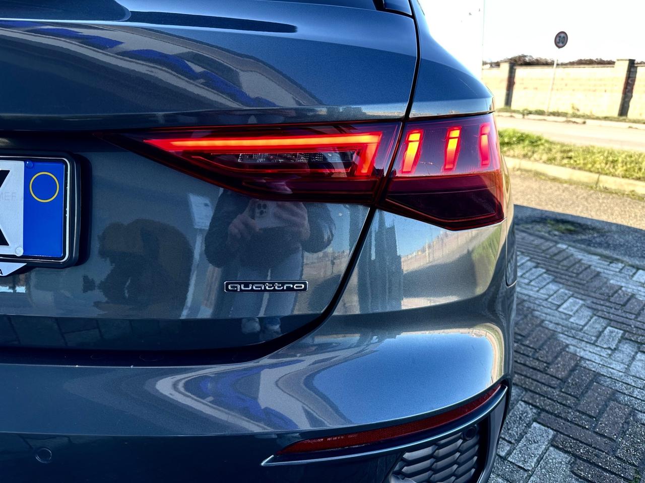 Audi A3 SPORTBACK 40 TDI quattro S tronic line edition *NO VINCOLI*