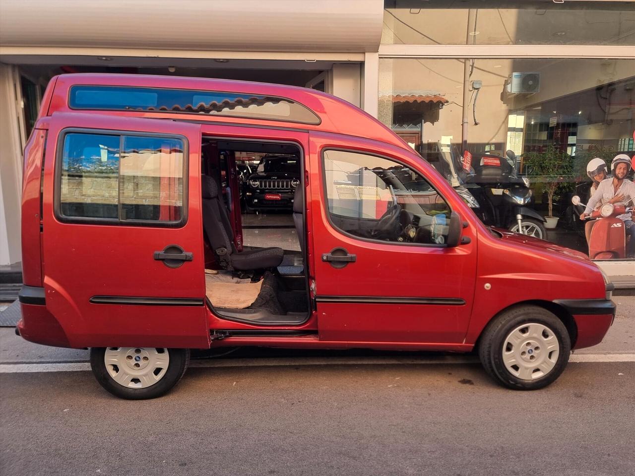 Fiat Doblo 1.9 JTD TETTO ALTO ALLESTIMENTO PER DISABILI