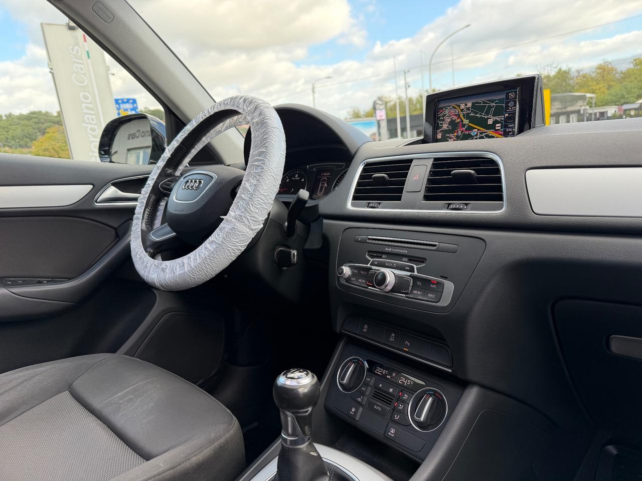 Audi Q3 2.0 TDI 120 CV S tronic Design tetto apribile