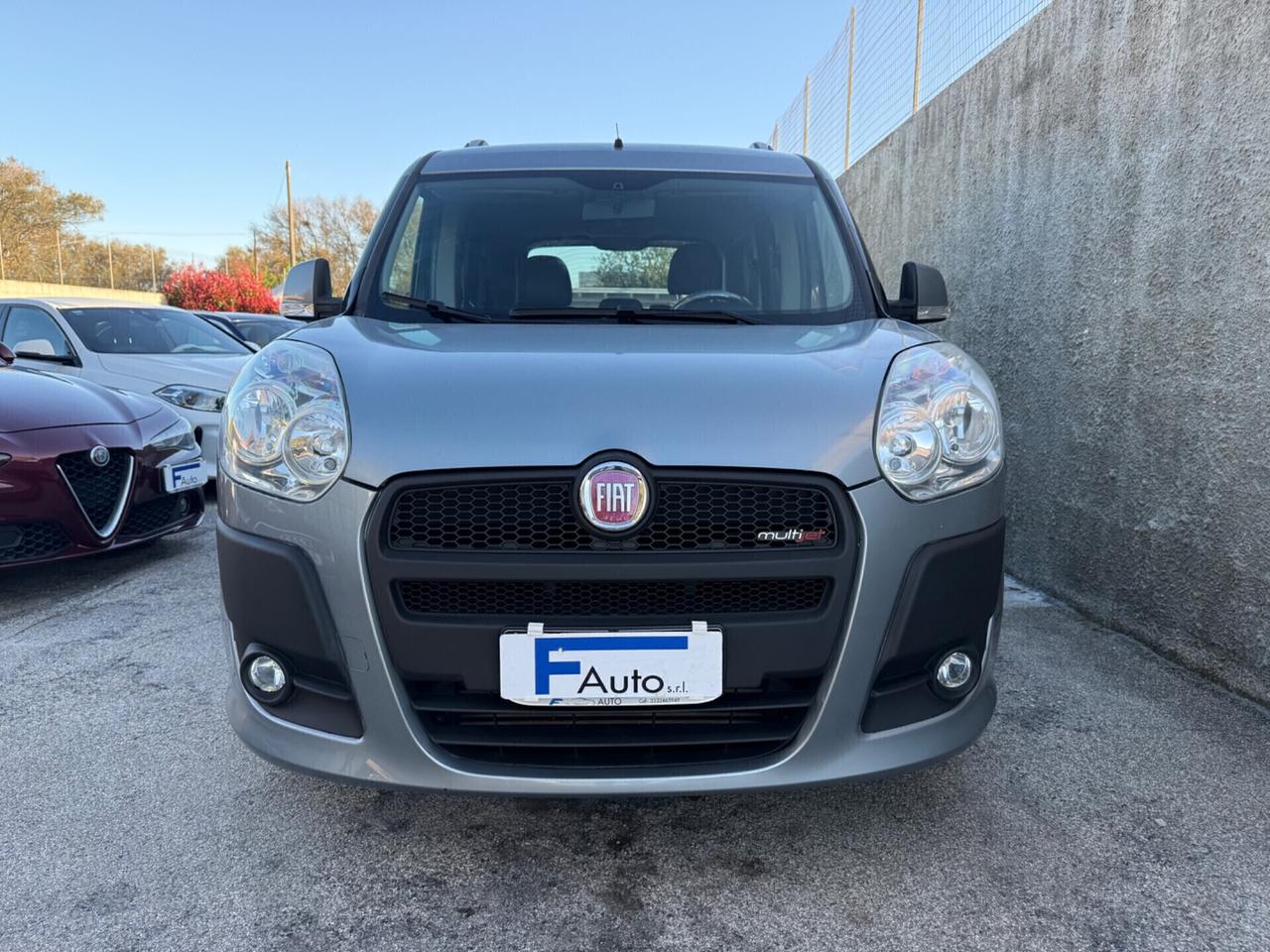 Fiat Doblo Doblò 1.6 MJT 16V Emotion,clima,sensori di parcheggio,cerchi in lega,comandi al volante,ecc.