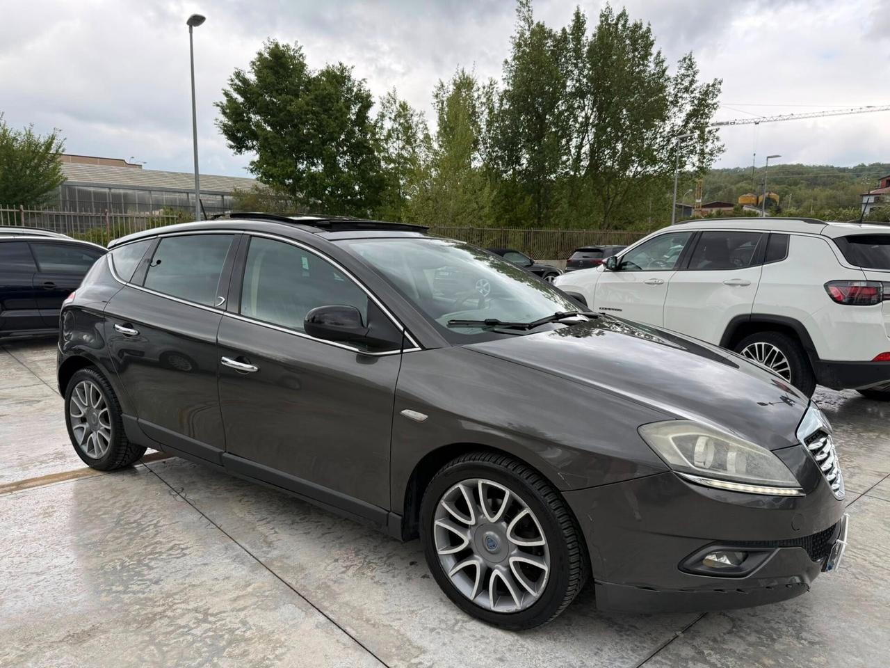 Lancia Delta 1.6 MJT 105cv -TETTO A-PELLE