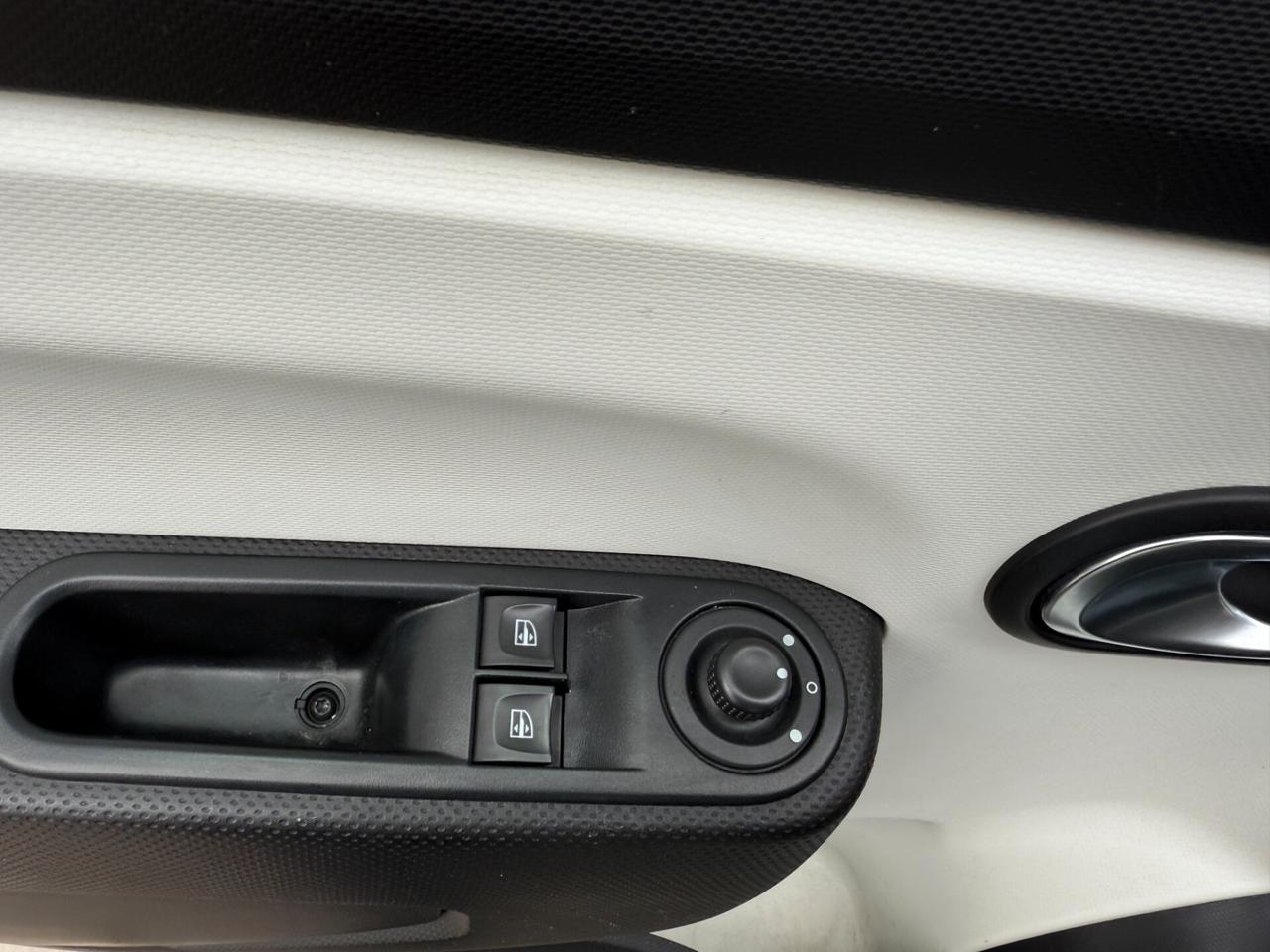 Renault Twingo SCe Life Cambio automatico Navigatore