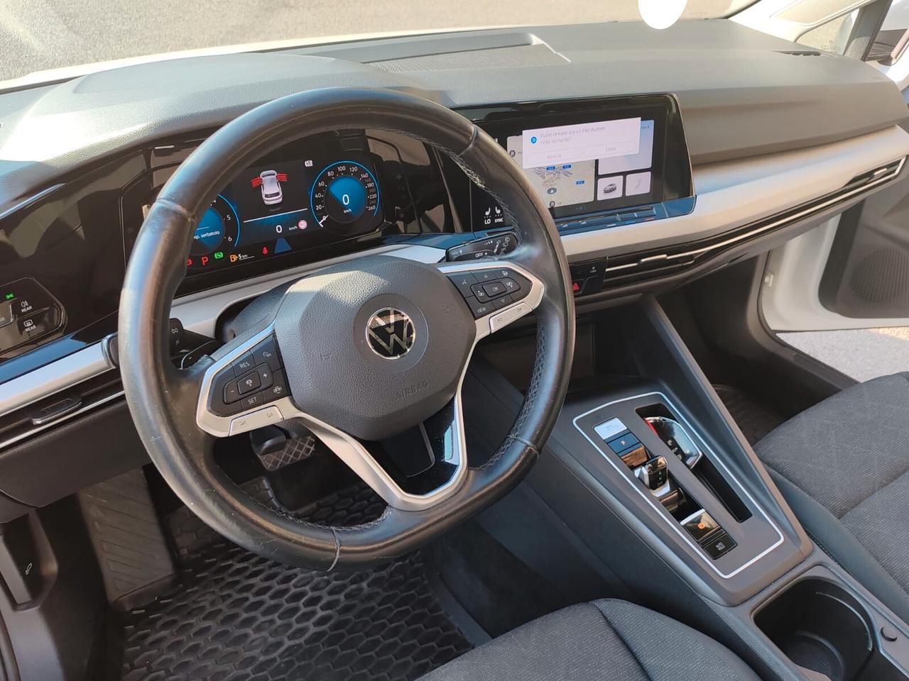 Volkswagen Golf 8 2.0 TDI 150 CV DSG /Life/ - IQ.Light, Digital Cockpit, Tetto Panoramico Apribile