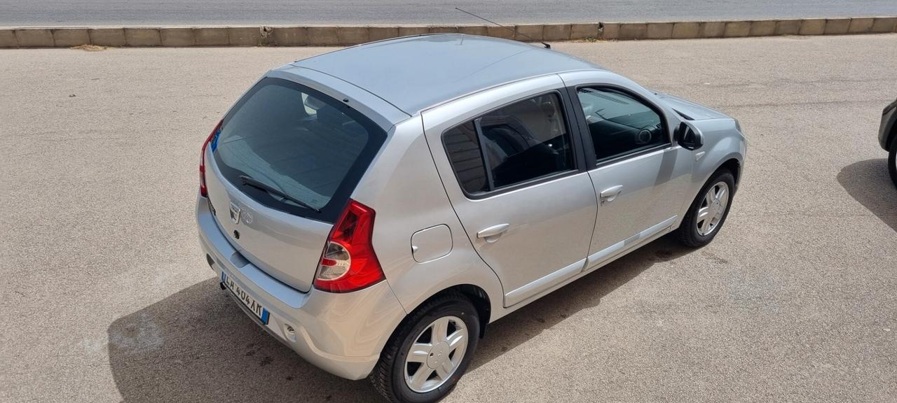 Dacia Sandero 1.4 8V GPL Lauréate