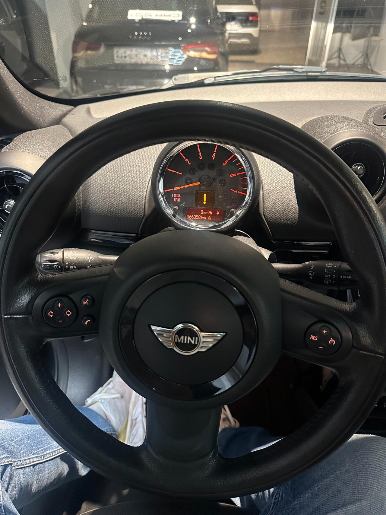 MINI Countryman D 1.6 Cooper D KM CERT.64000 TETTO NAVIG FARI XENO