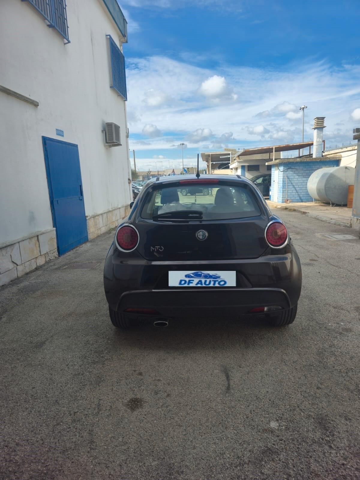 Alfa Romeo MiTo 1.3 JTDm 16V 90 CV Distinctive Sport Pack