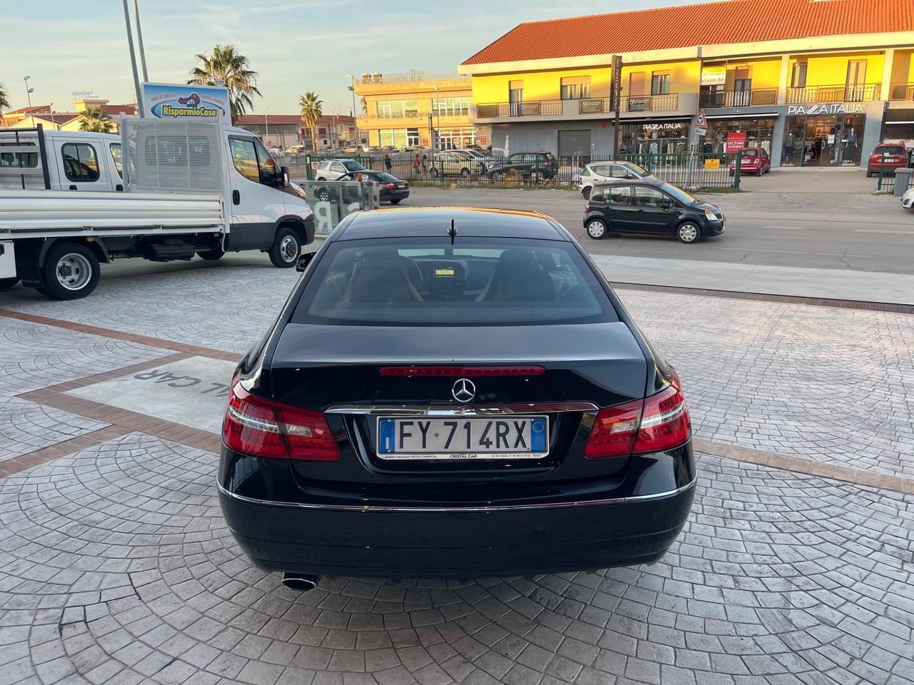 Mercedes-benz E 220 CDI Coupé BlueEFFICIENCY Avantgarde