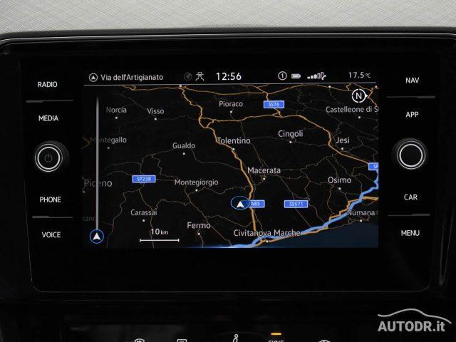 VOLKSWAGEN Passat Variant 2.0 TDI EVO 150cv Business Fari LED, Navi, Ambient