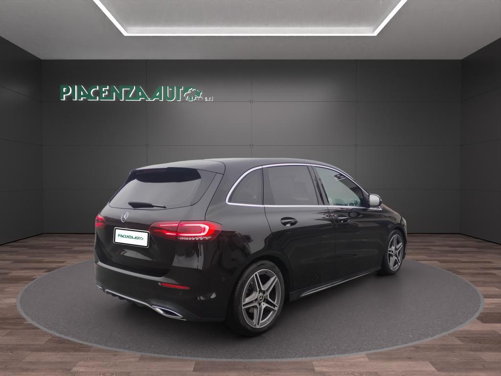 MERCEDES-BENZ B 180 PREMIUM..AMG..NAVI.LED.PELLE.