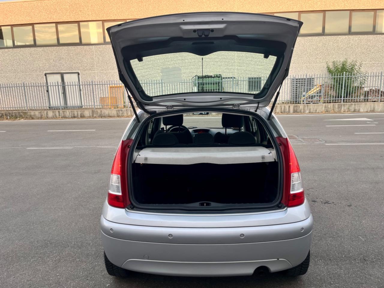 Citroen C3 1.4benz 2008 60.000km cambio automatico perfetta