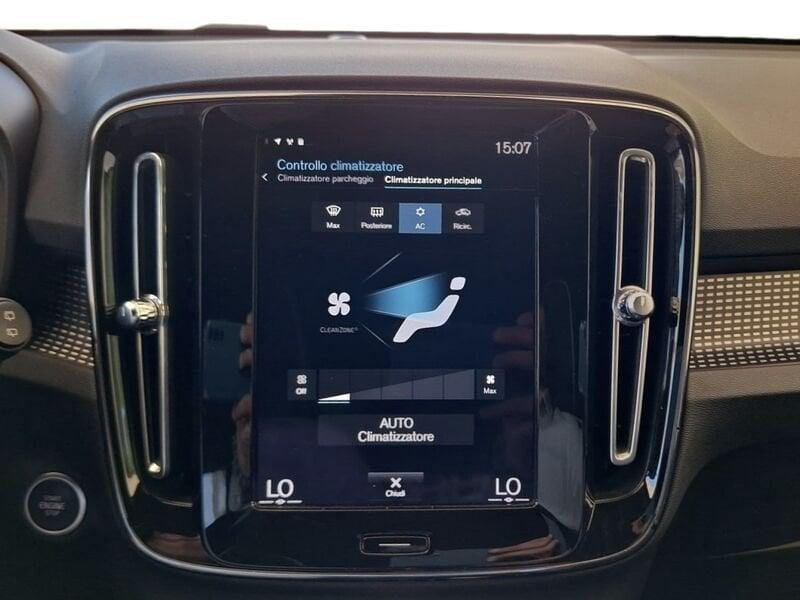 Volvo XC40 Recharge T5 180+82 CV Plug-In Hybrid Recharge R-Design
