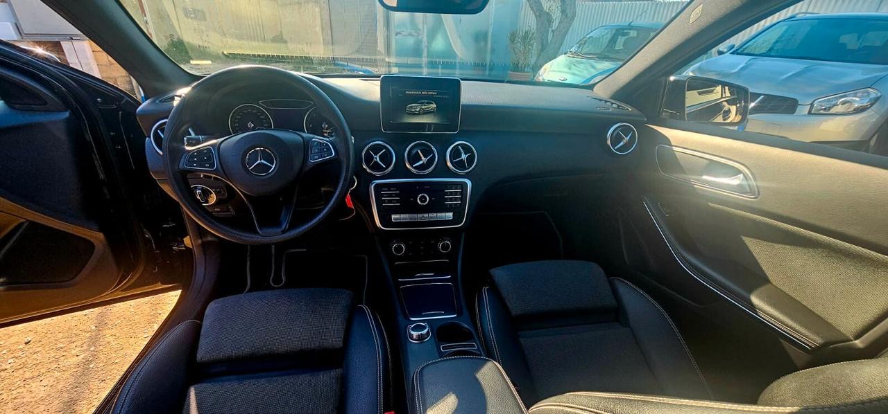 Mercedes-benz A 180 A 180 d Business