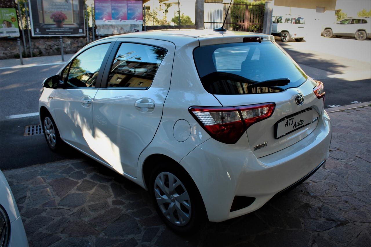 Toyota Yaris 1.5 Hybrid 5 porte Business