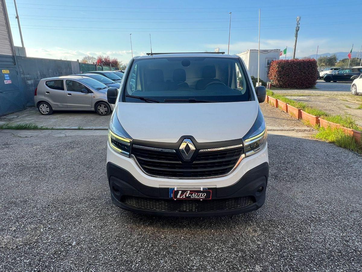 RENAULT trafic T29 2.0 dci 120cv L2H1 Plus