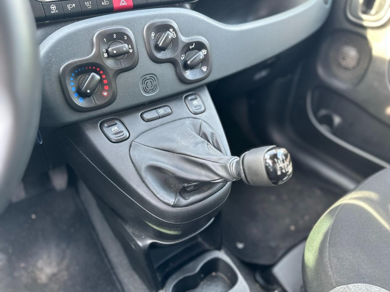 FIAT Panda III 2021 - Panda 1.0 firefly hybrid s&s 70cv