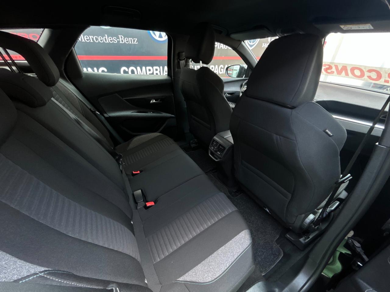 Peugeot 3008 2024 1.5 BlueHDi 130 AUT. Allure Pack