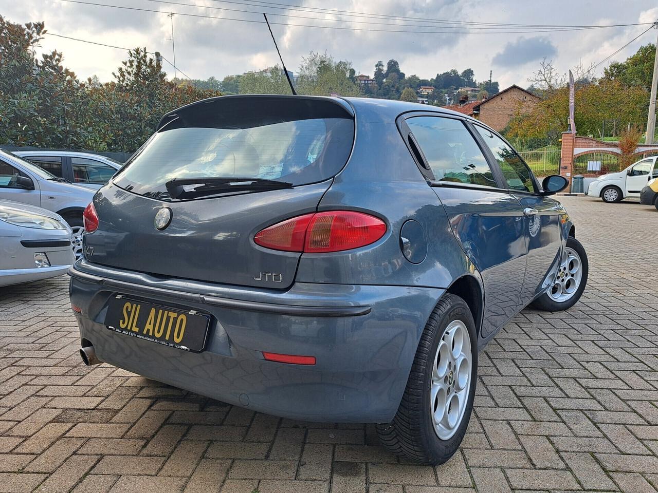 Alfa Romeo 147 1.9 JTD, 115CV