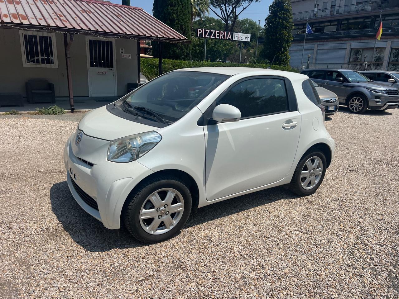 Toyota iQ 1.0 Sol