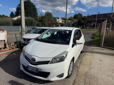 Toyota Yaris 1.3 5 porte Lounge NEOPATENTATI