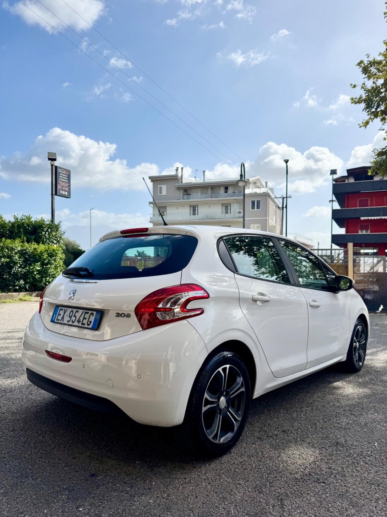 Peugeot 208 1.2 Active