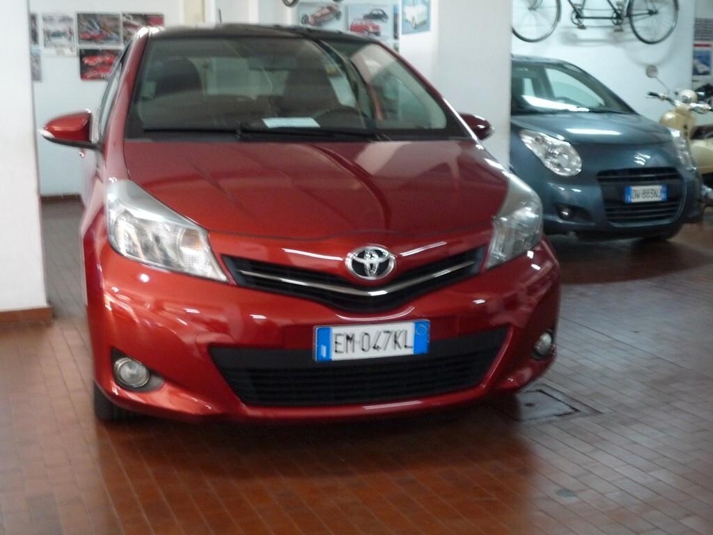 Toyota Yaris 1.3 5 porte Lounge