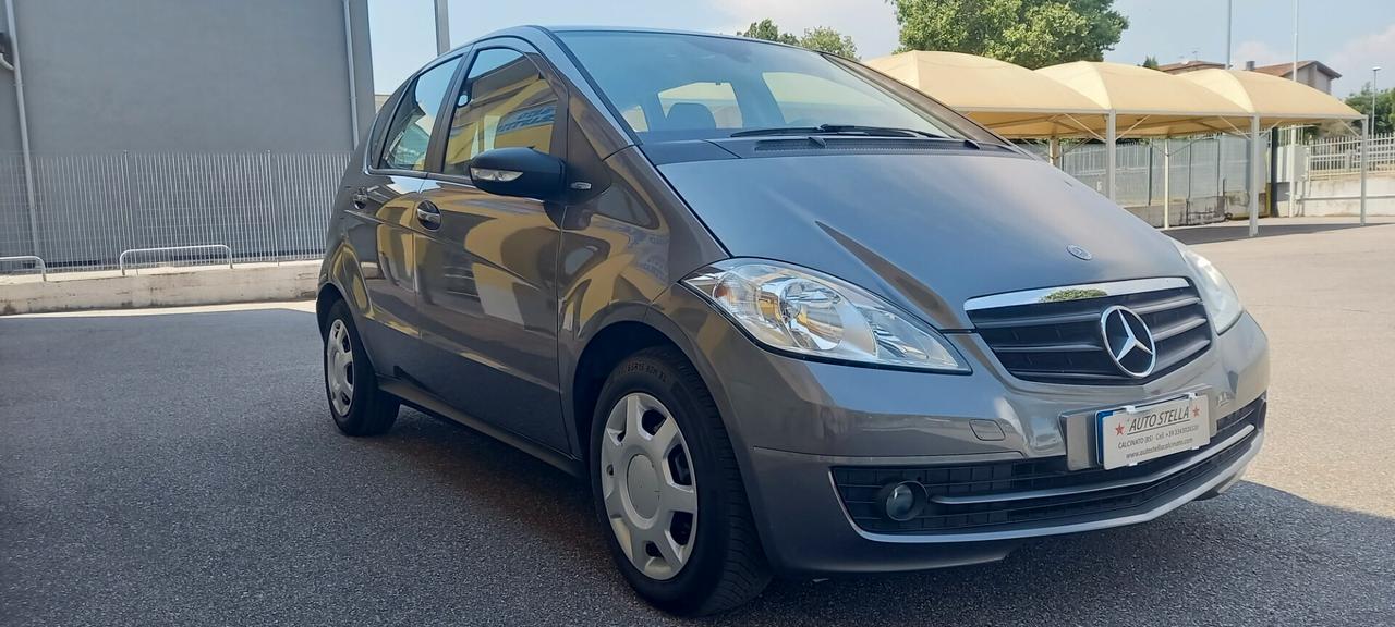 Mercedes-Benz Classe A 160 Benzina cc. 1.5 CV. 95 Cambio Manuale 5 Porte 5 Posti SOLO 89.575 KM. Utilizzabile anche per i Neopatentati.